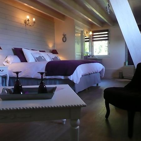 La Maison Sur Les Nuages Hotel Saint-Christophe  Kamer foto