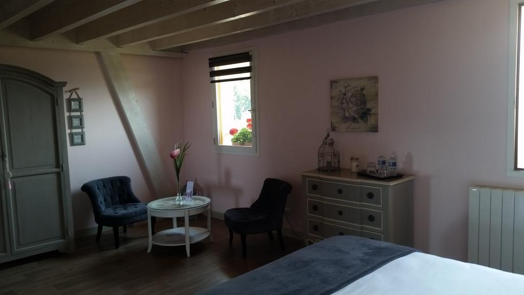 La Maison Sur Les Nuages Hotel Saint-Christophe  Buitenkant foto