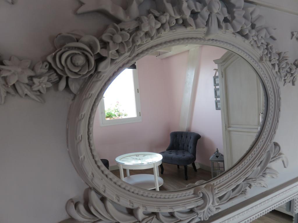 La Maison Sur Les Nuages Hotel Saint-Christophe  Kamer foto